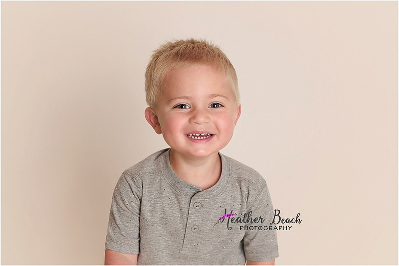 Children portraits, Sun Prairie kid photographer, Children photographer in Madison, WI, studio pictures