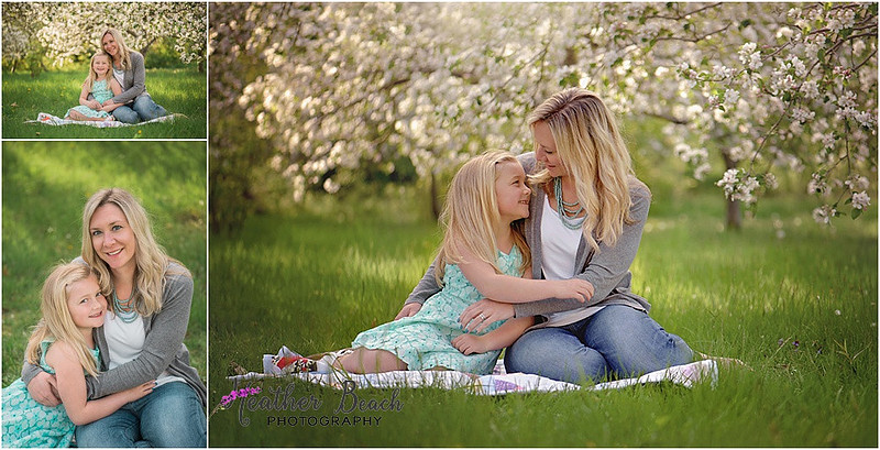 Sun Prairie portrait photographer, Madison portrait photographer, Sun Prairie child photographer, spring blossoms, mother and daughter, mother and child, mommy and me pictures