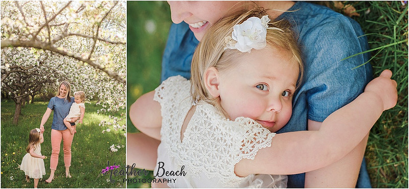 Sun Prairie child photographer, Sun Prairie family photographer, Madison child photographer, Madison family photographer, Sun Prairie portrait photographer, photographer in Sun Prairie, sisters, teepee, snuggles, dancing, mommy and me photo session