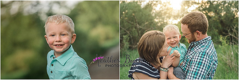Family of 4, Sun Prairie family photographer, Sun Prairie portrait photographer, Sun Prairie child photographer, siblings, boardwalk, golden light photo session, 2 year old, 4 year old, siblings