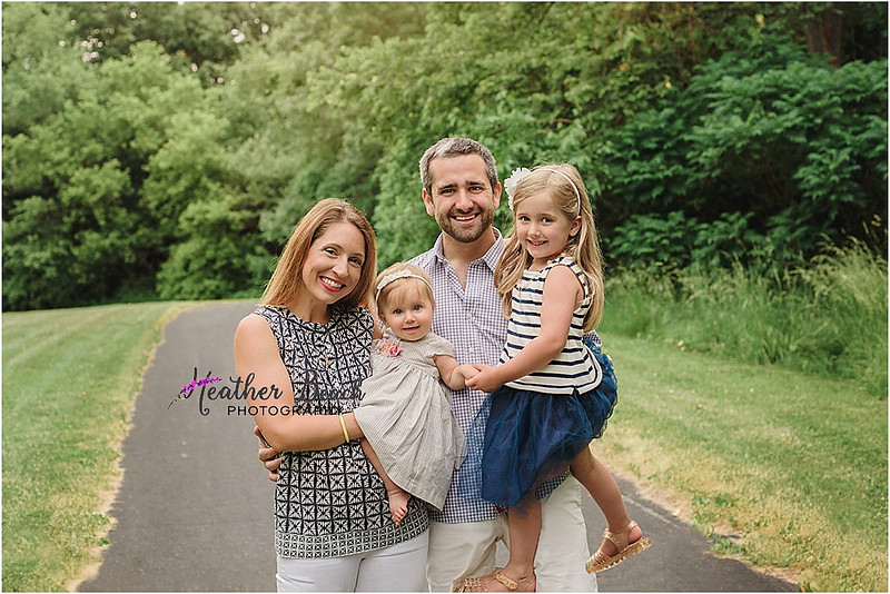 Sun Prairie family photographer, Madison family photographer, family of 4, children's photography, sisters