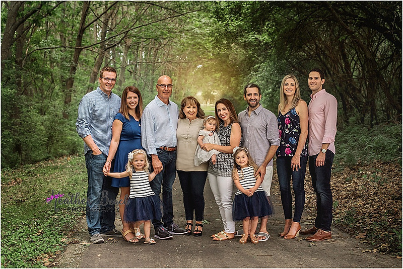 Sun Prairie family photographer, Madison family photographer, extended family photography, children, grandchildren, park