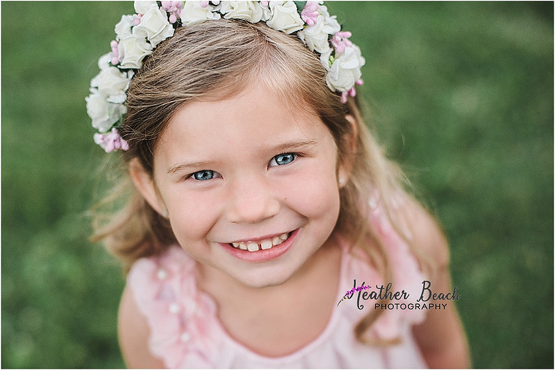 Sun Prairie child photographer, Madison child photographer, siblings, sisters, park, halo