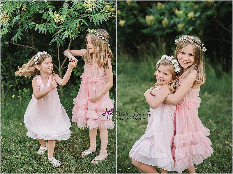Sun Prairie child photographer, Madison child photographer, siblings, sisters, park, halo