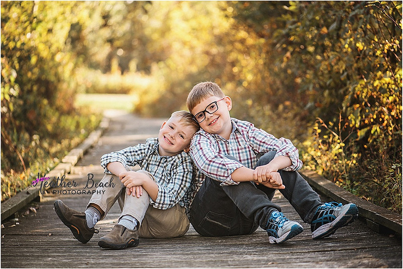 brothers, siblings, Sun Prairie child photography, Sun Prairie portrait photography, boys, Madison