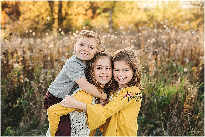 Sun Prairie family photographer, Madison, WI family photographer, Sun Prairie portrait photographer, child photography, Sun Prairie child photographer, family snuggles, golden hour photos, siblings, family of four, family of five