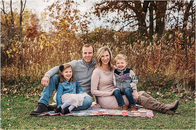 Sun Prairie family photographer, Madison, WI family photographer, Sun Prairie portrait photographer, child photography, Sun Prairie child photographer, family snuggles, golden hour photos, siblings, family of four, family of five