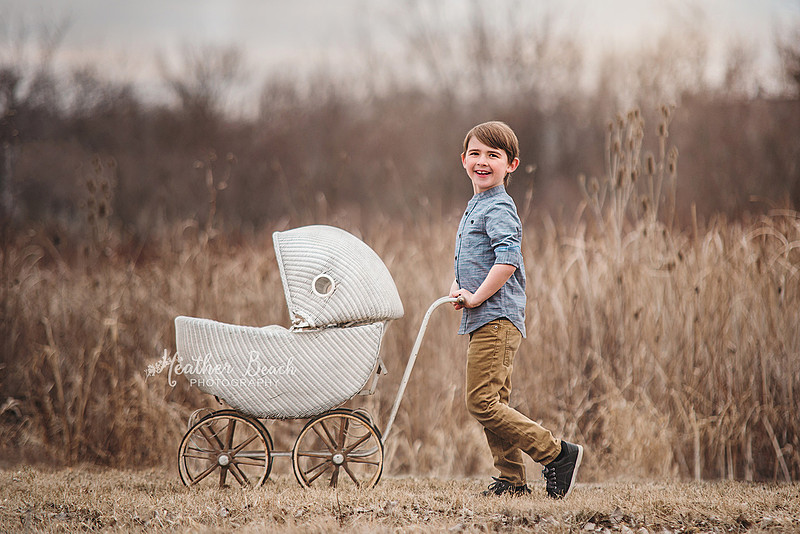 Sun Prairie family photographer, Sun Prairie maternity photographer, Sun Prairie portrait photographer, Sun Prairie child photographer, Madison maternity photographer, Madison family photographer, pregnancy announcement, big brother, new baby coming, family of 4, party of four, baby buggy