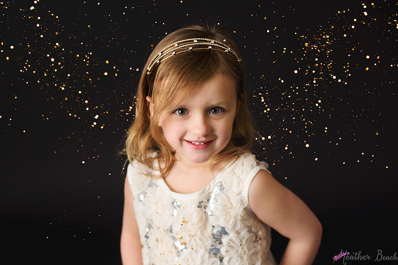 Glitters, kids, children, studio photography, Sun Prairie photographer, Sun Prairie child photographer, Sun Prairie portrait photographer, Sun Prairie photography studio, Madison child photographer, siblings, girls, boys, fun kid pictures.
