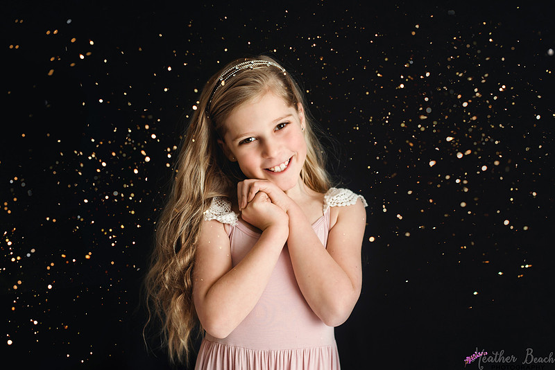 Glitters, kids, children, studio photography, Sun Prairie photographer, Sun Prairie child photographer, Sun Prairie portrait photographer, Sun Prairie photography studio, Madison child photographer, siblings, girls, boys, fun kid pictures.