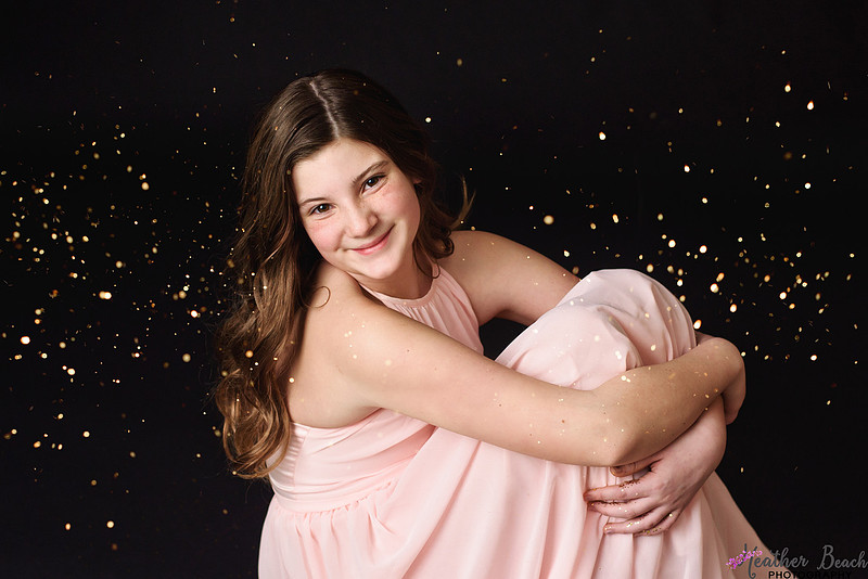 Glitters, kids, children, studio photography, Sun Prairie photographer, Sun Prairie child photographer, Sun Prairie portrait photographer, Sun Prairie photography studio, Madison child photographer, siblings, girls, boys, fun kid pictures.